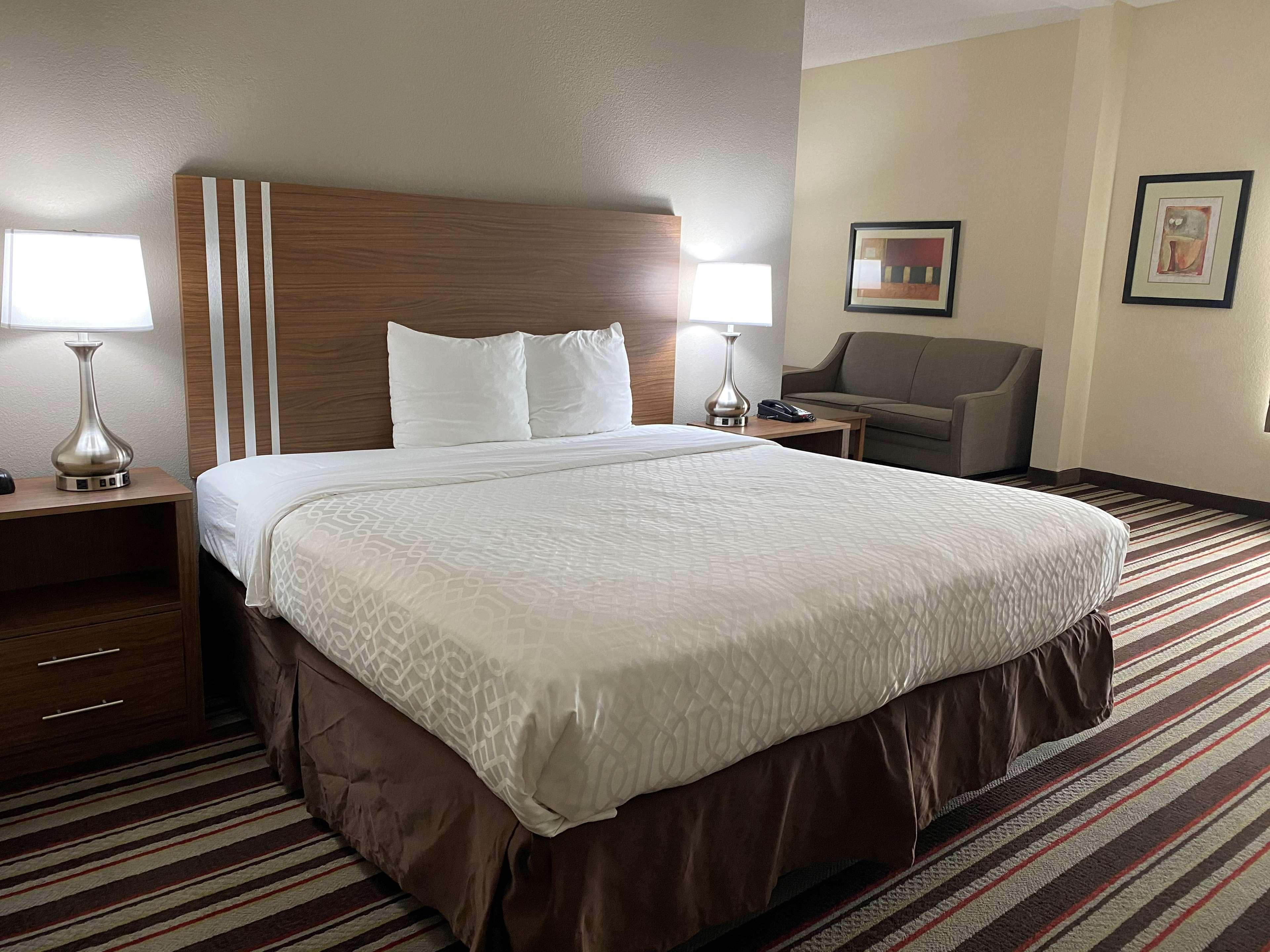 Best Western Windsor Inn And Suites Данвил Екстериор снимка