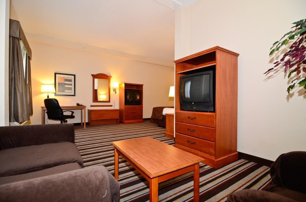 Best Western Windsor Inn And Suites Данвил Екстериор снимка