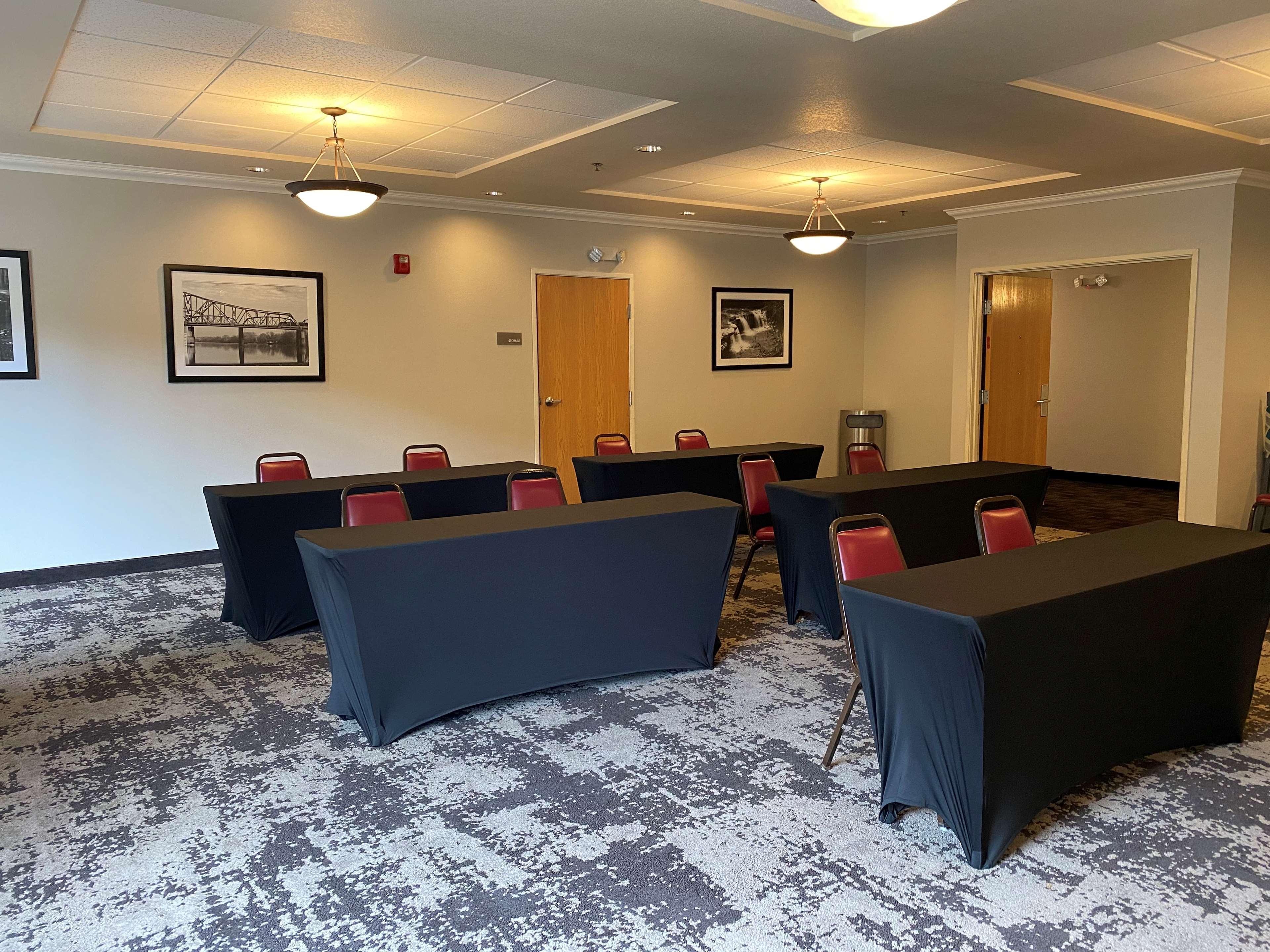 Best Western Windsor Inn And Suites Данвил Екстериор снимка
